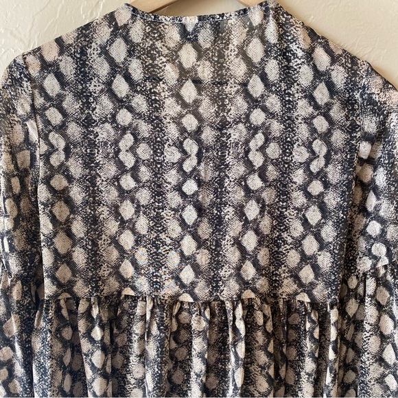 SMYMM Show Me Your Mumu Snake-print Gray Cream Babydoll Lace-up Top Blouse XS - Picture 6 of 9